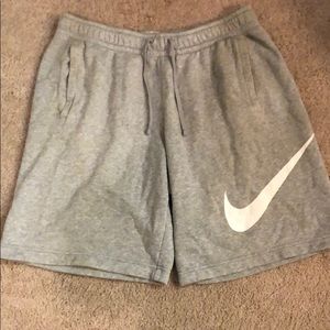 Men’s Nike Fleece Graphic Shorts